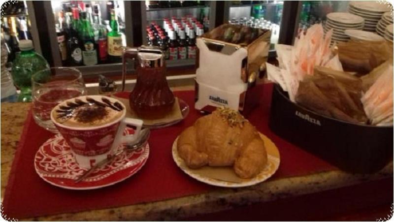 Le Tre Stelle Hotel Cagliari Kültér fotó