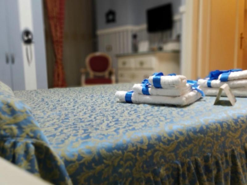 Le Tre Stelle Hotel Cagliari Kültér fotó