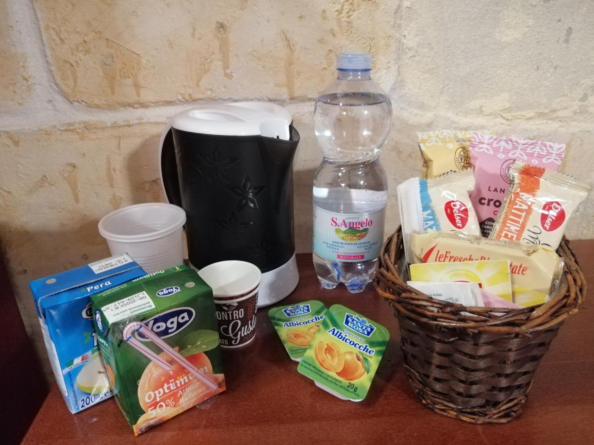 Le Tre Stelle Hotel Cagliari Kültér fotó