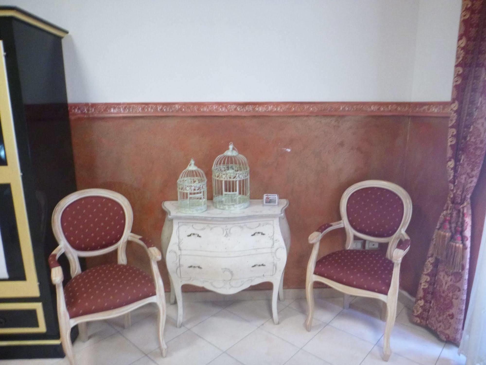 Le Tre Stelle Hotel Cagliari Kültér fotó