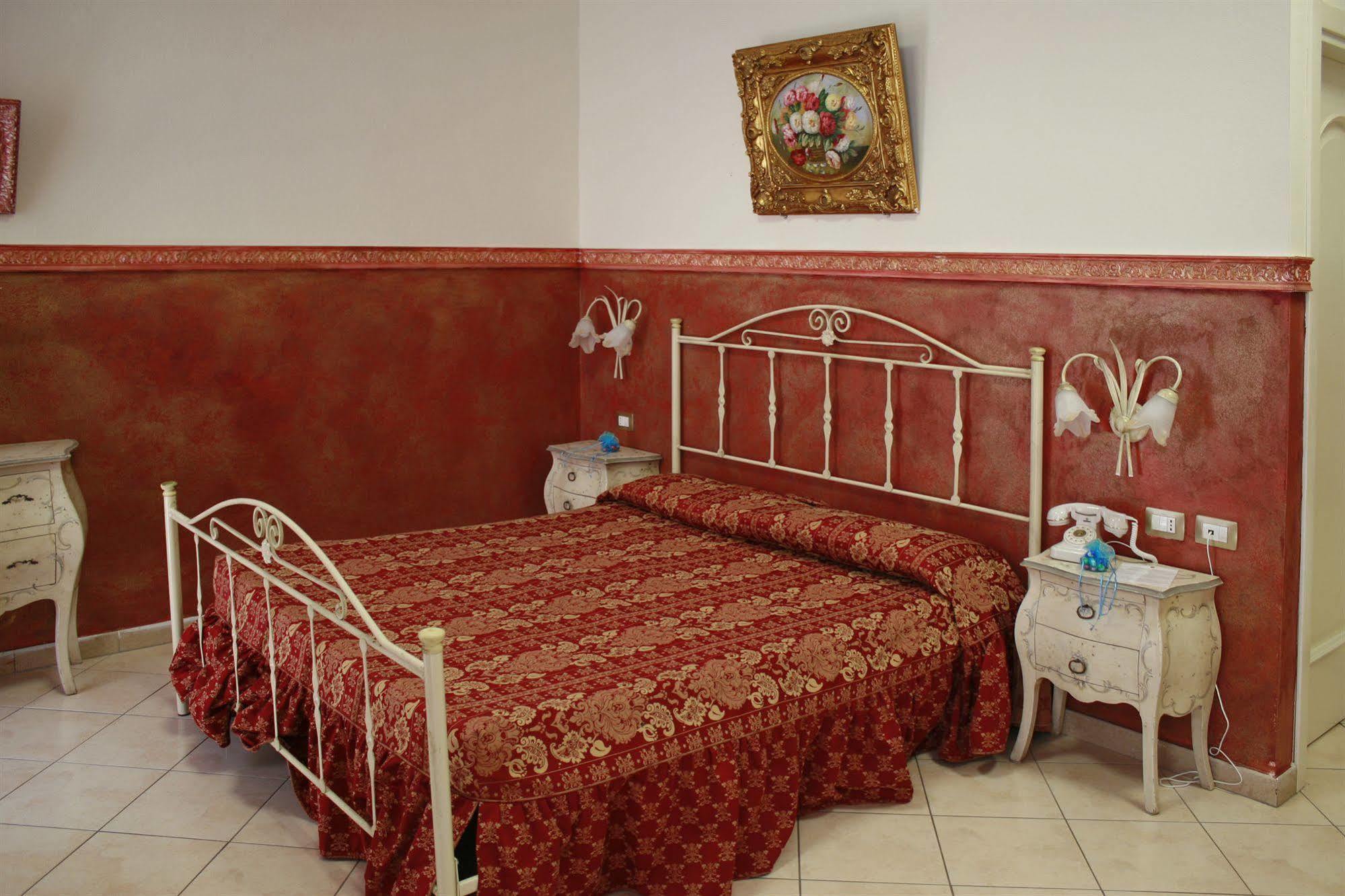 Le Tre Stelle Hotel Cagliari Kültér fotó