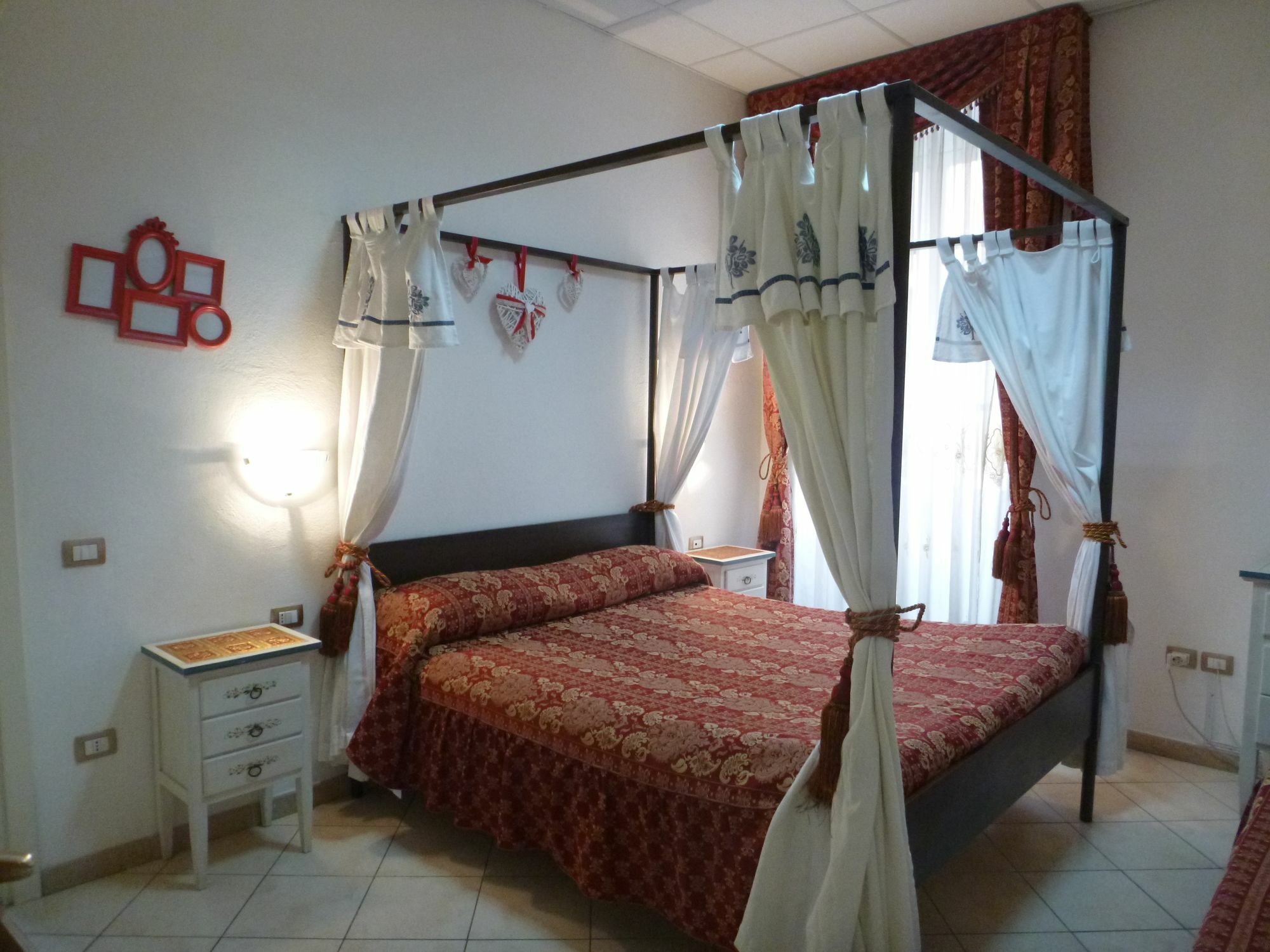 Le Tre Stelle Hotel Cagliari Kültér fotó